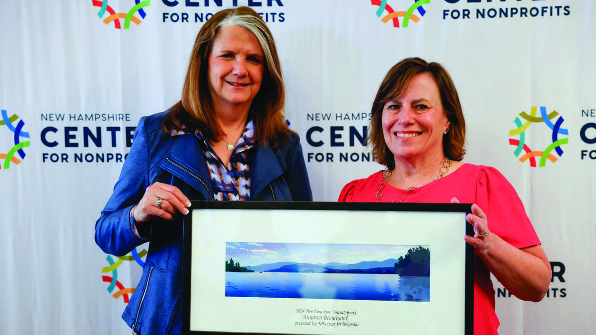 Maureen Beauregard, Easterseals NH & VT President & CEO,
receives the 2024 New Hampshire Impact Award from Kathleen Reardon, NH Center for Nonprofits CEO.